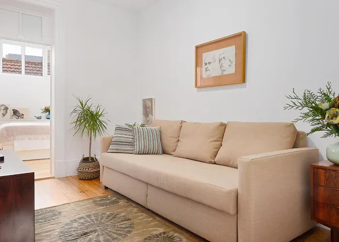 Host Wise - Oporto Classic Apartment